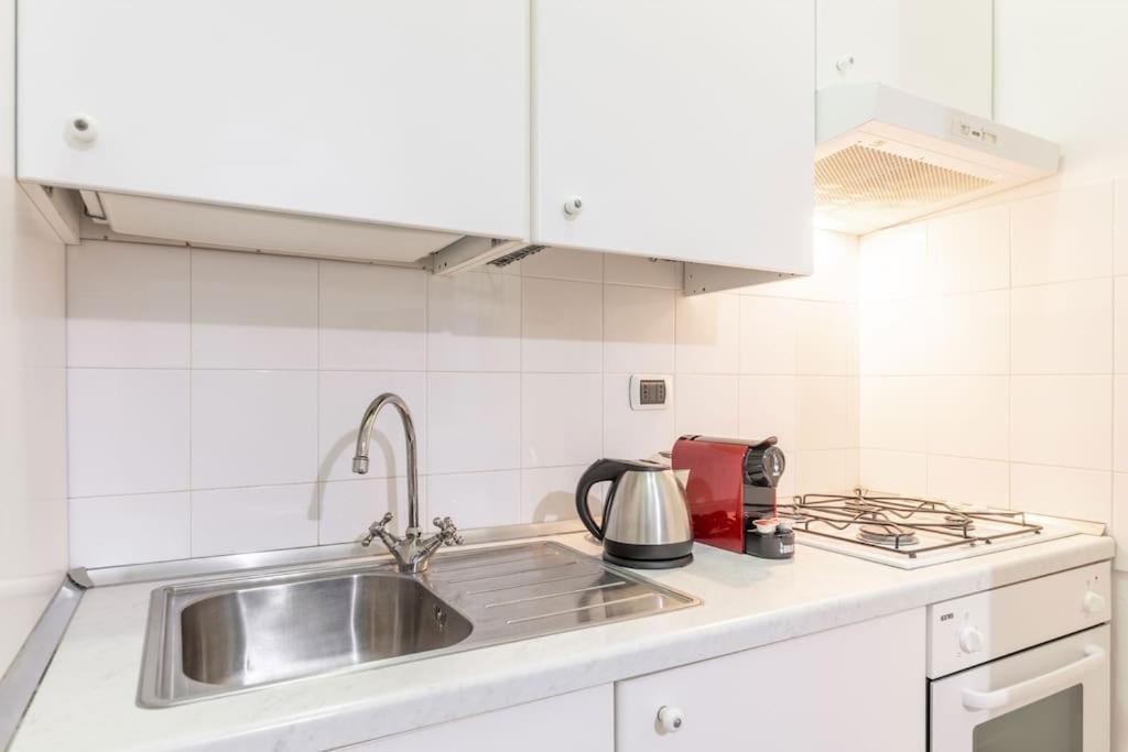 Appartamento Con Ac-Wi-Fi- Centro A 7 Min Savona Luaran gambar